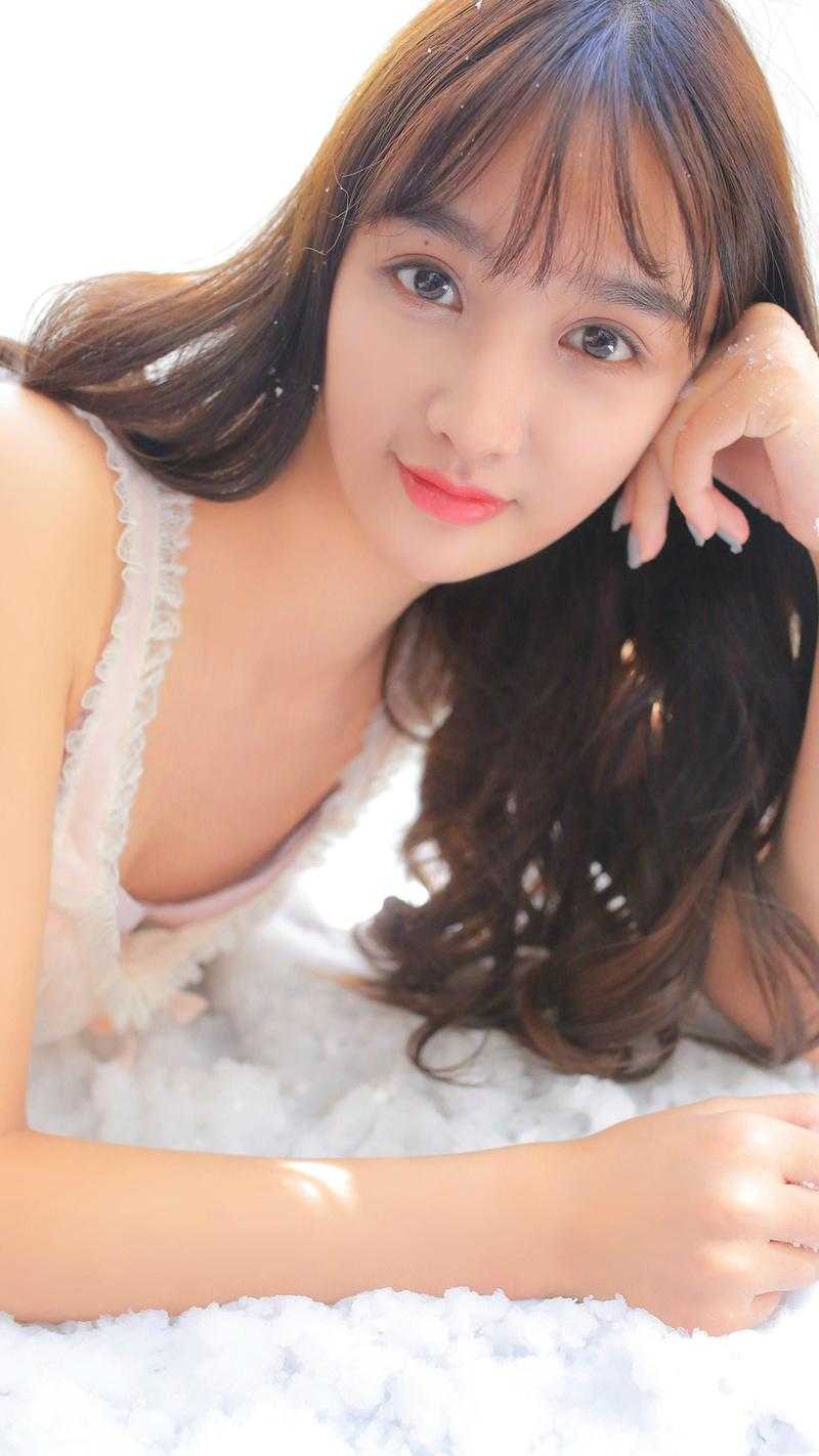 傅翊宸汪静宜的小说重生八零，首富女友跑路了
